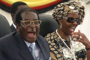 Wife of Zimbabwe’s President, Grace Mugabe pleads with Husband to Announce his Successor
