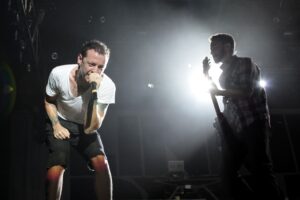 Breaking: Popular American Rock star, Linkin Park is dead