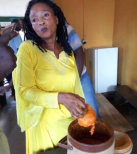 Drama: Woman hides phone in soup for inmate lover, caught by Prison authority -dailyfamily.ng
