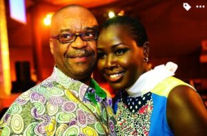 Pastor Anselm Madubuko praises his wife, calls her pretty.dailyfamily.ng