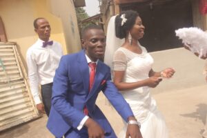 In a joyful mood, Abiodun and his wife thrills guest to dance steps -dailyfamily.ng