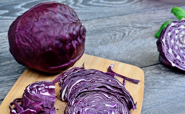 9-benefits-that-will-convince-you-to-put-more-cabbage-in-your-diet-dailyfamily.ng--
