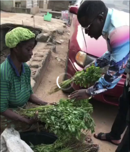 What this man did to a vegetable seller to make her cry will shock you (watch video)-dailyfamily.ng
