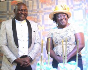 Fans Reacts As Veteran Actress Celebrates 25 Years Wedding Anniversary