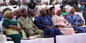 Pastor Adeboye, wife, other men of God at Lagos Thanksgiving service.dailyfamily.ng