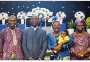 Couple Welcomes Their First Child After 22 Years Marriage2.dailyfamily.ng