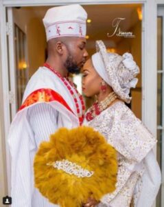 Lovers Wed After 14 years Relationship (Photos)2.dailyfamily.ng