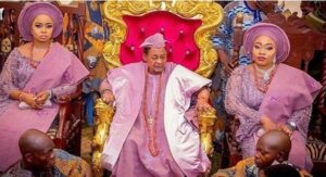 80-Year-Old Alaafin of Oyo Holds Naming Ceremony for His Double Twins4.dailyfamily.ng