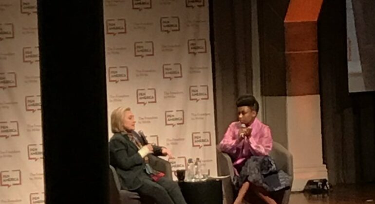 Chimamanda Attacks Hilary Clinton, See what she said-dailyfamily.ng