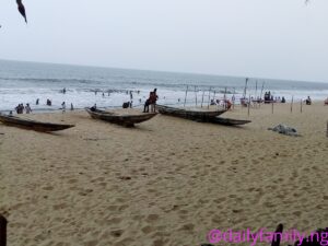 Foreigners Enjoy Their Holiday at Eleko Beach Lagos6.dailyfamily.ng