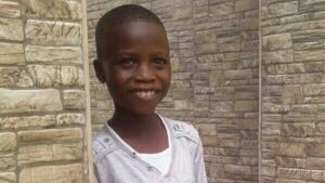 Governor Ambode Hosts 11-Year-Old Nigerian Artist Who Drew President Macron.dailyfamily.ng