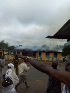 Commotion In Iwo As Youths Burn Down SARS Station4.dailyfamily.ng