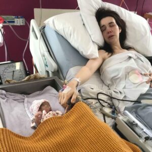 Woman Goes Around With Her Dead Baby For Weeks.dailyfamily.ng