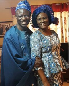 Bishop Wale Oke’s Son Celebrates His Parents On Their 35th Wedding Anniversary2.dailyfamily.ng