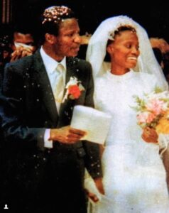 Bishop Wale Oke’s Son Celebrates His Parents On Their 35th Wedding Anniversary3.dailyfamily.ng