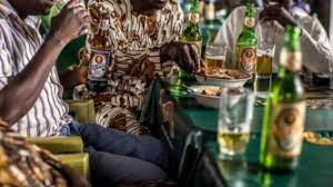 Why do Nigerian men love to stay in beer parlours after work? 